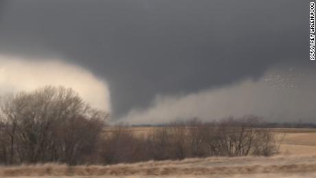 Tornado warnings were delayed to the public during deadly weekend outbreak