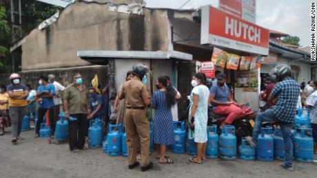 Without gas, Sri Lankans are unable to cook food, and power cuts mean electric cookers are unusable.
